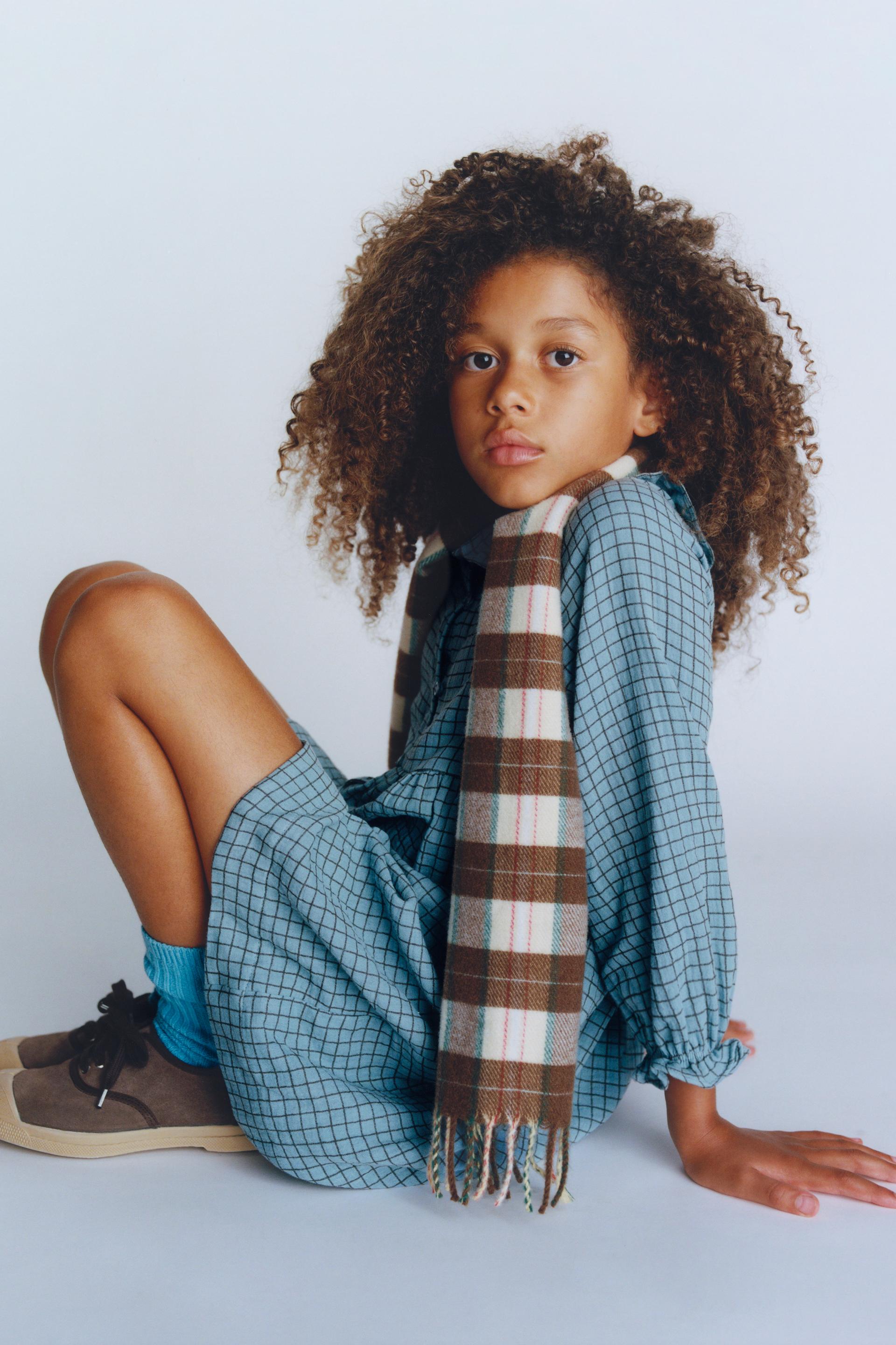 Luna Mokondjimobe portfolio picture #001