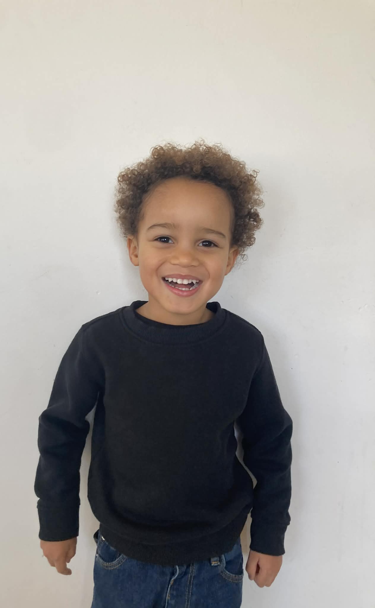 Liam Ebodé portfolio picture #003