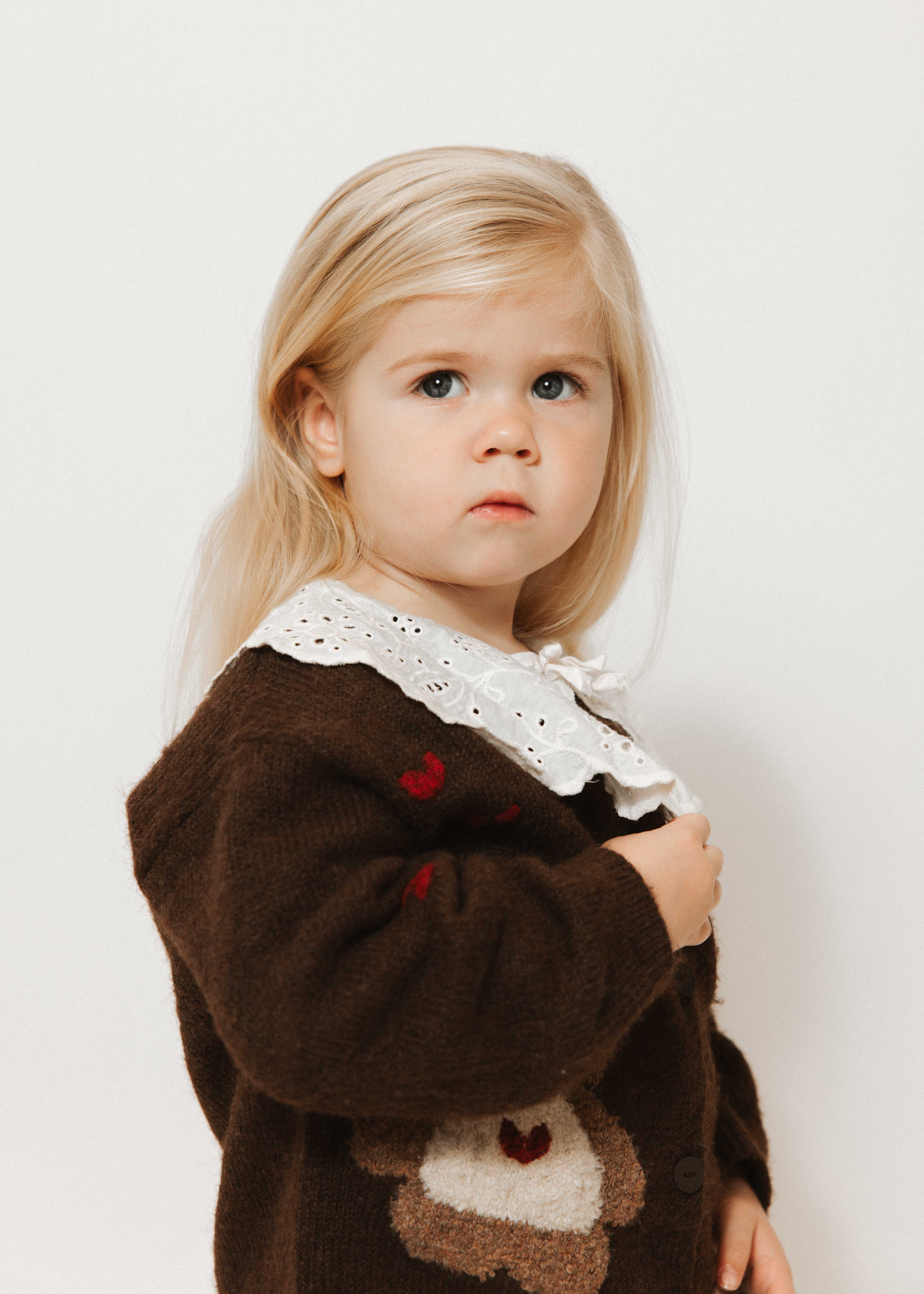 Bella Kahmann portfolio picture #009