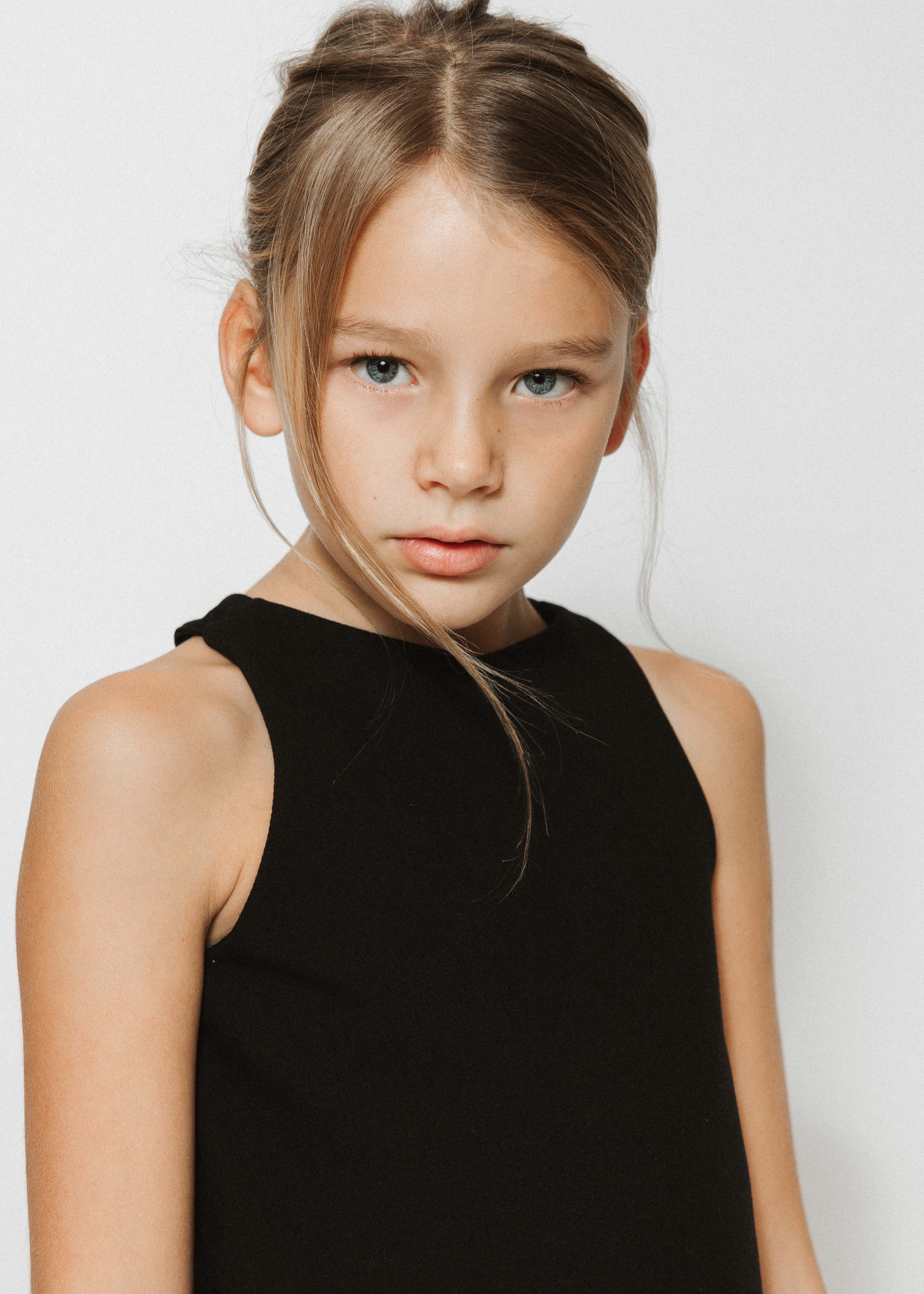 Juna Veen portfolio picture #010