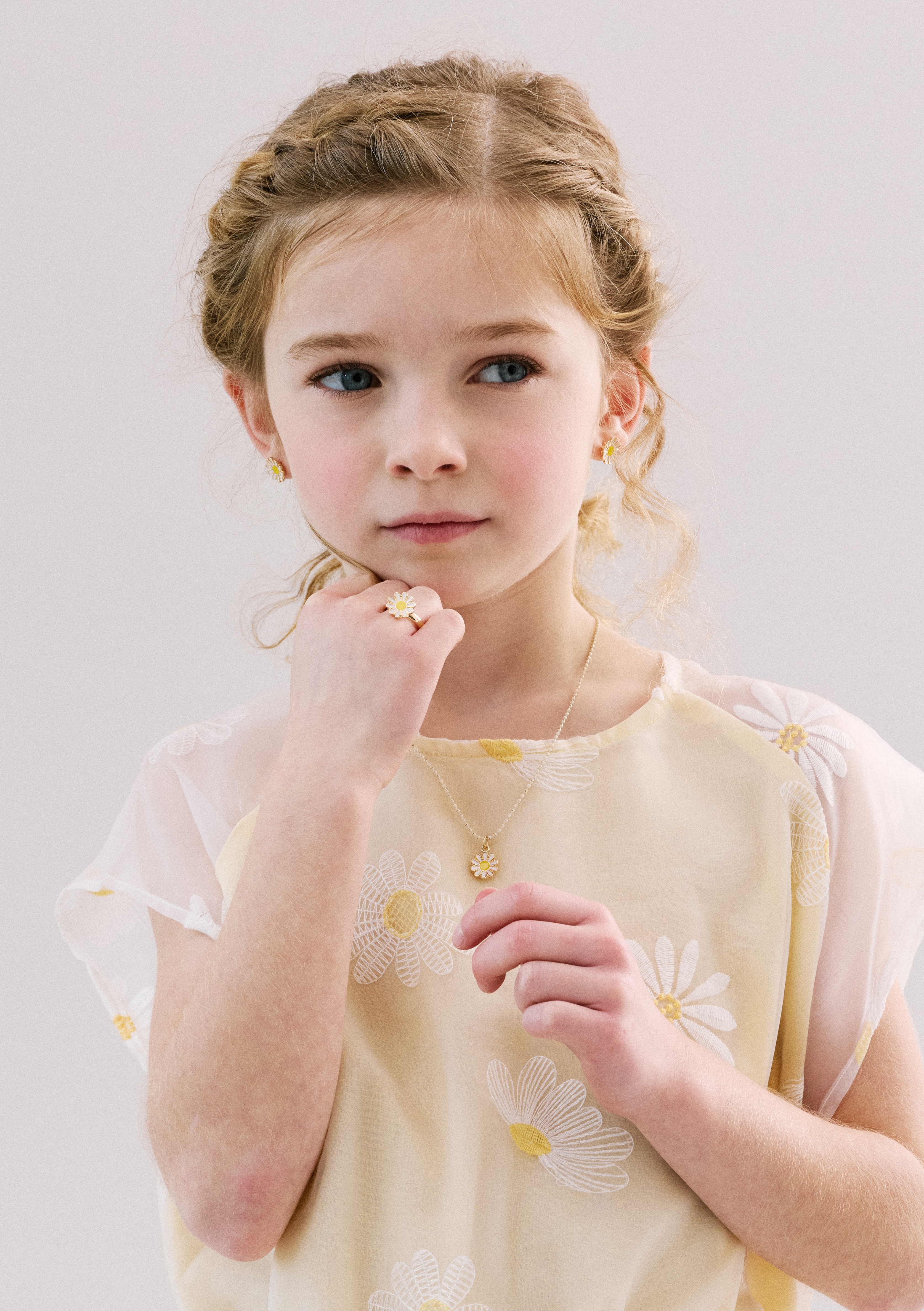 Ellie Deroy portfolio picture #001