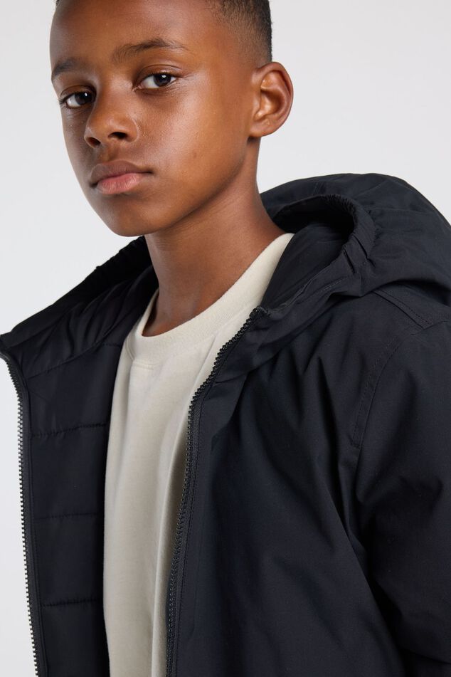 Delano P. portfolio picture #004