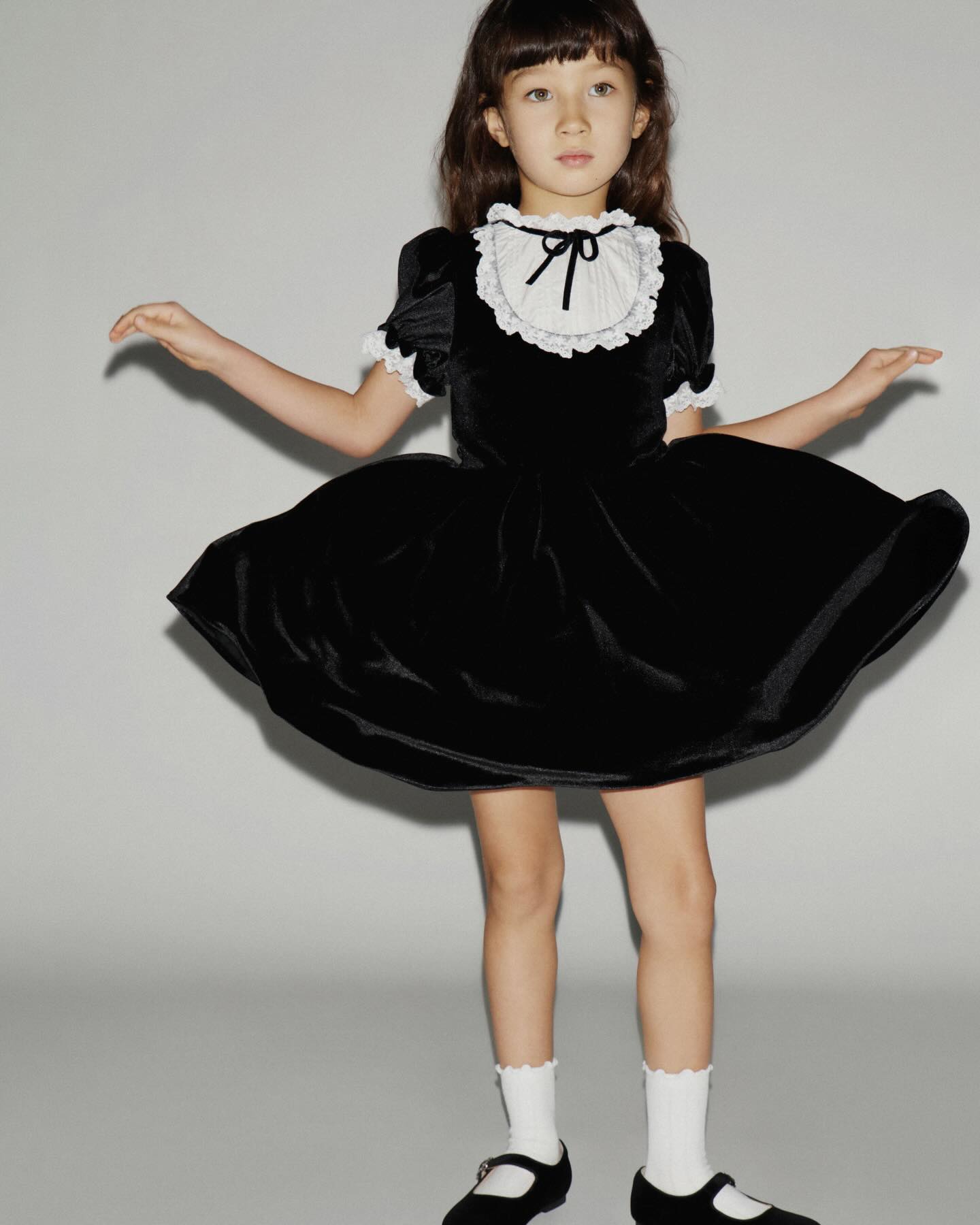 Michelle Kosareva portfolio picture #001