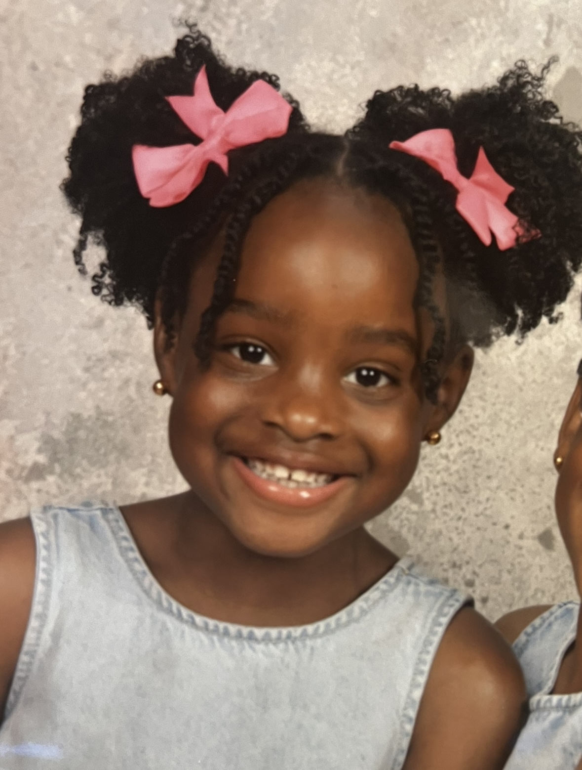 Nayla A. profile picture 2