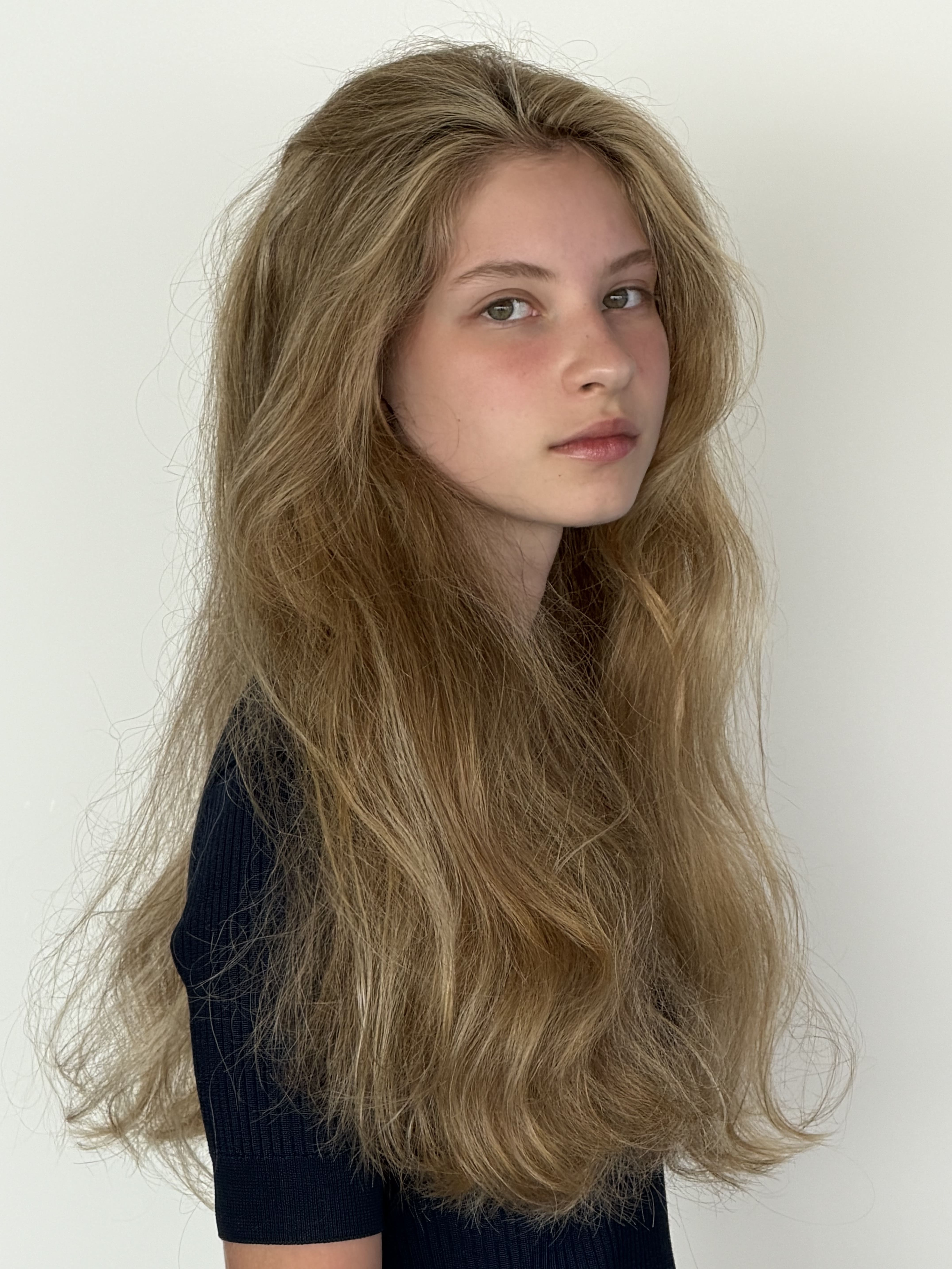 Elina S. portfolio picture #001