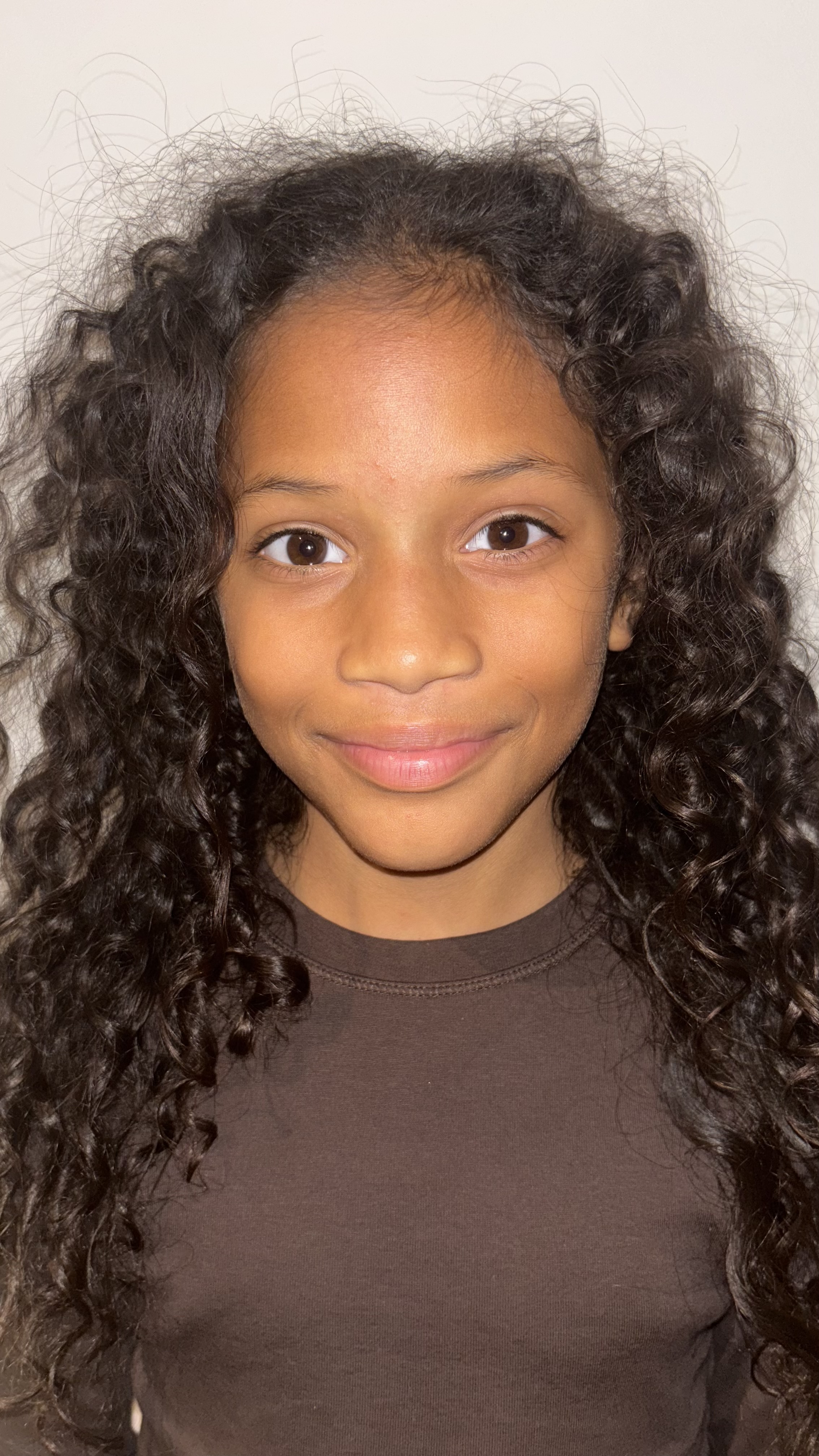 Aylah Vrutaal portfolio picture #004