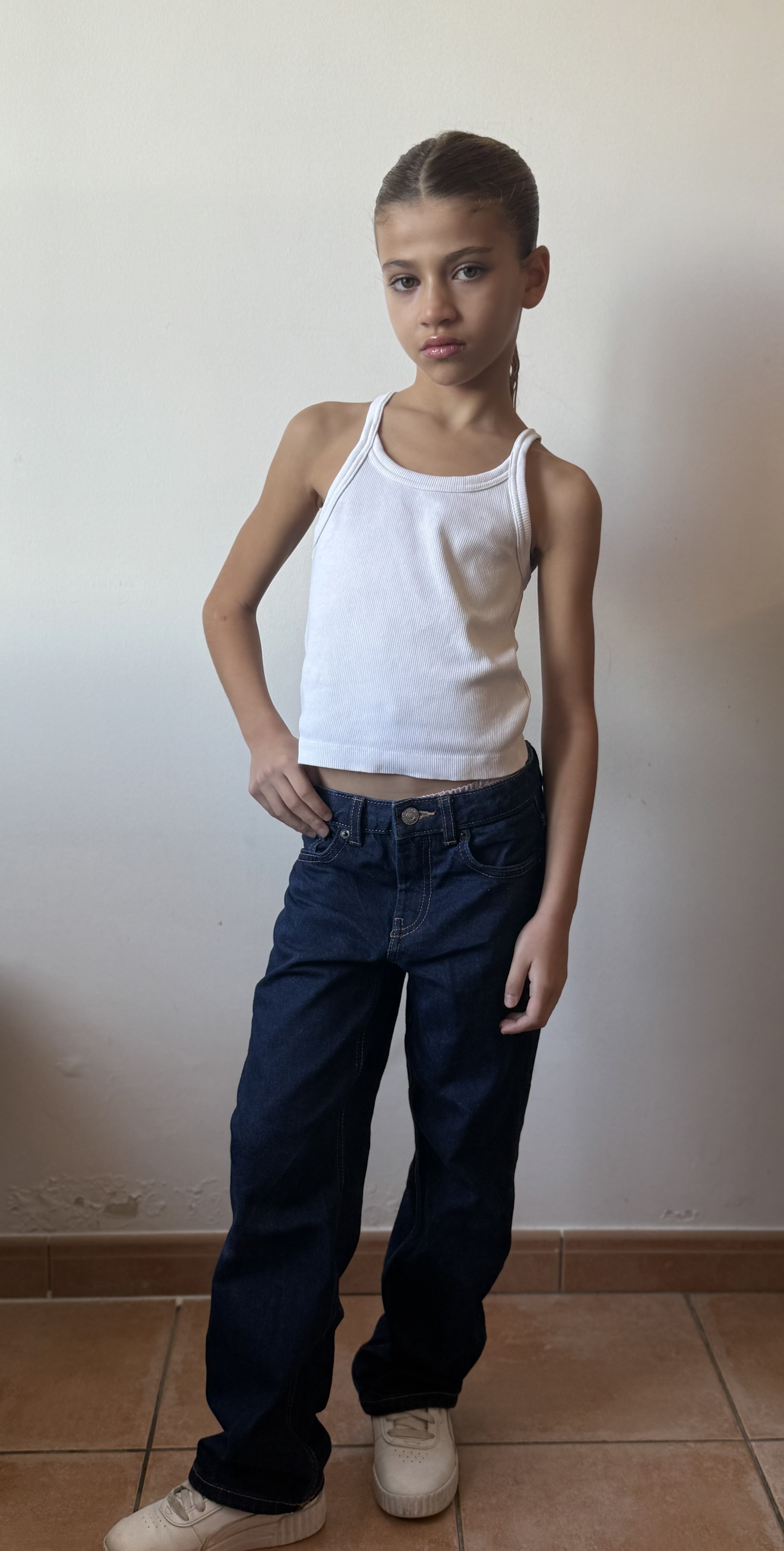 Leyana Benamrane portfolio picture #008