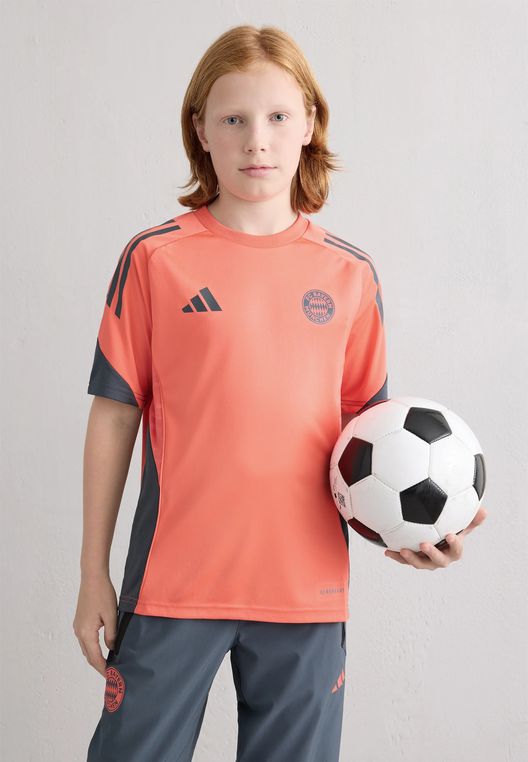 Kidz Management for Zalando item #002