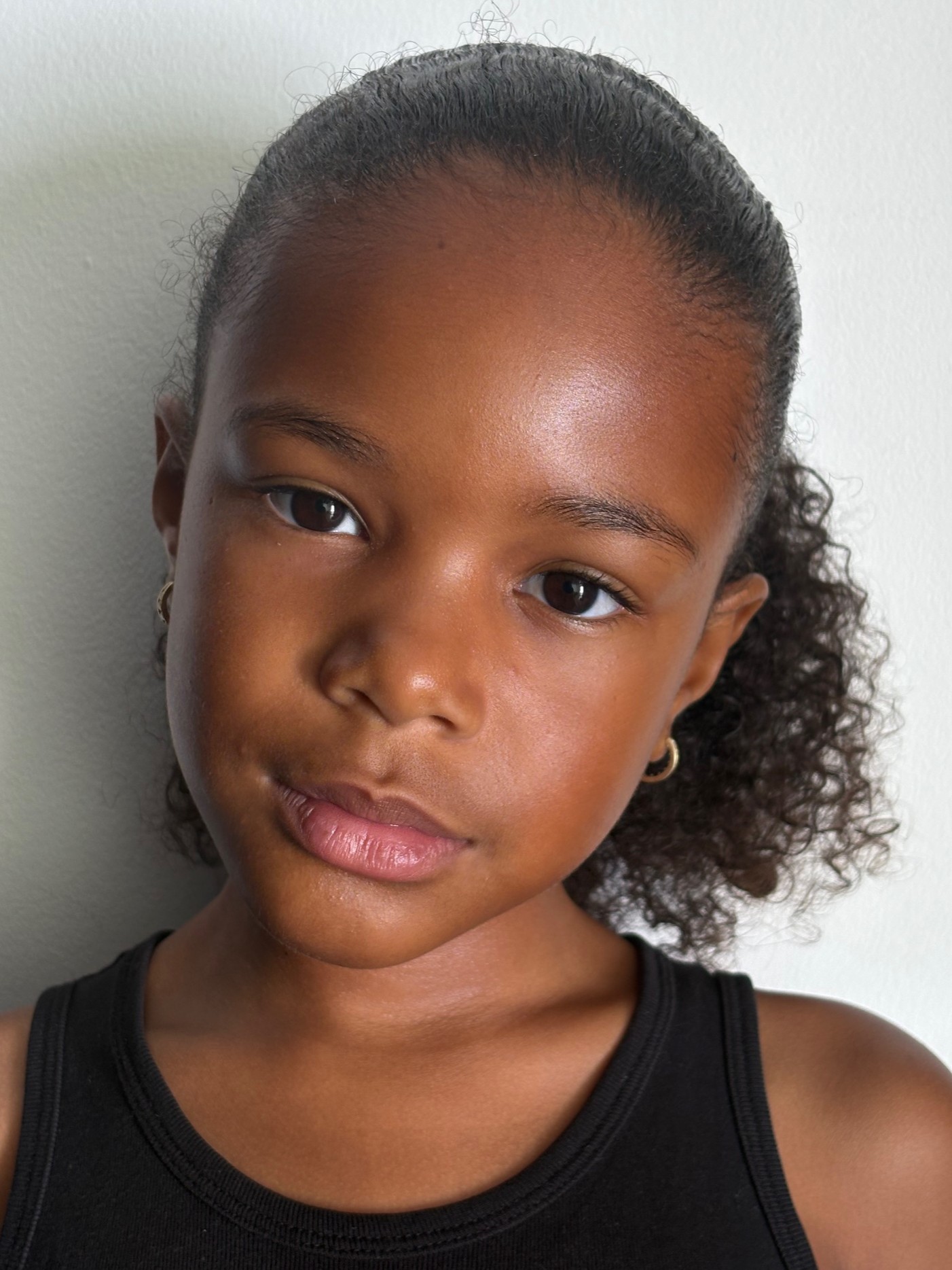 Iyana Ligeon portfolio picture #006