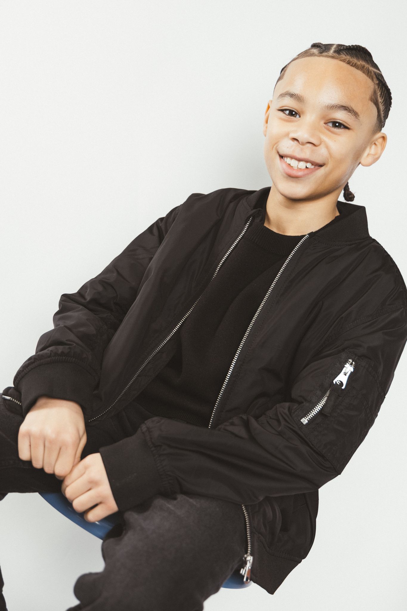 Edin Dors portfolio picture #002