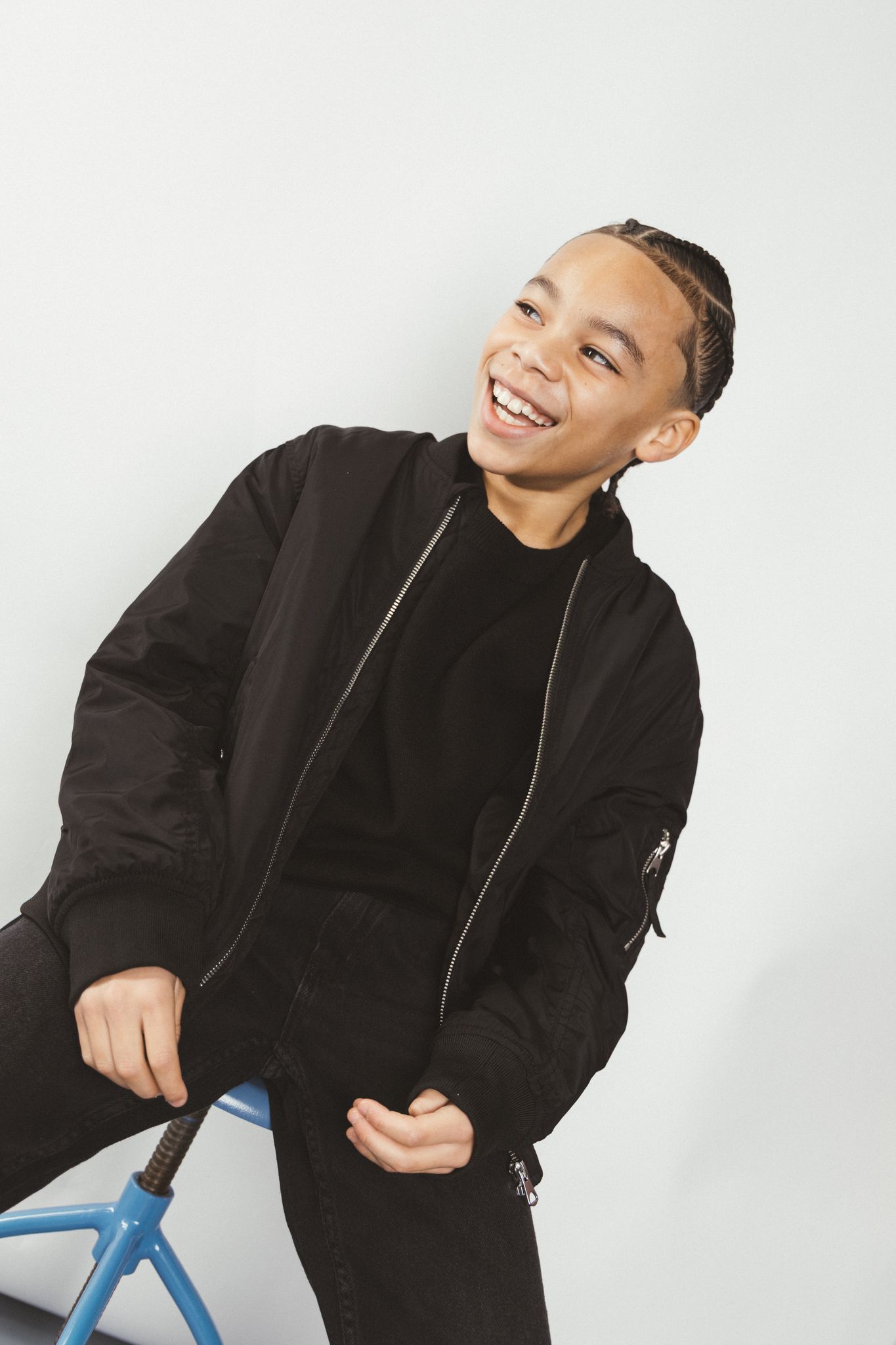 Edin Dors portfolio picture #005