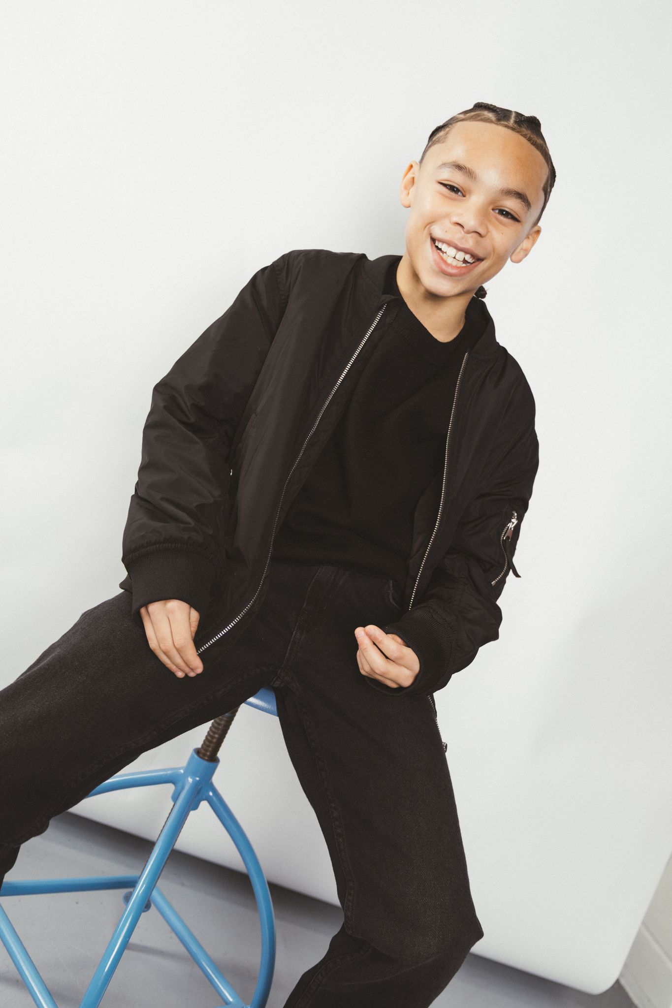 Edin Dors portfolio picture #008