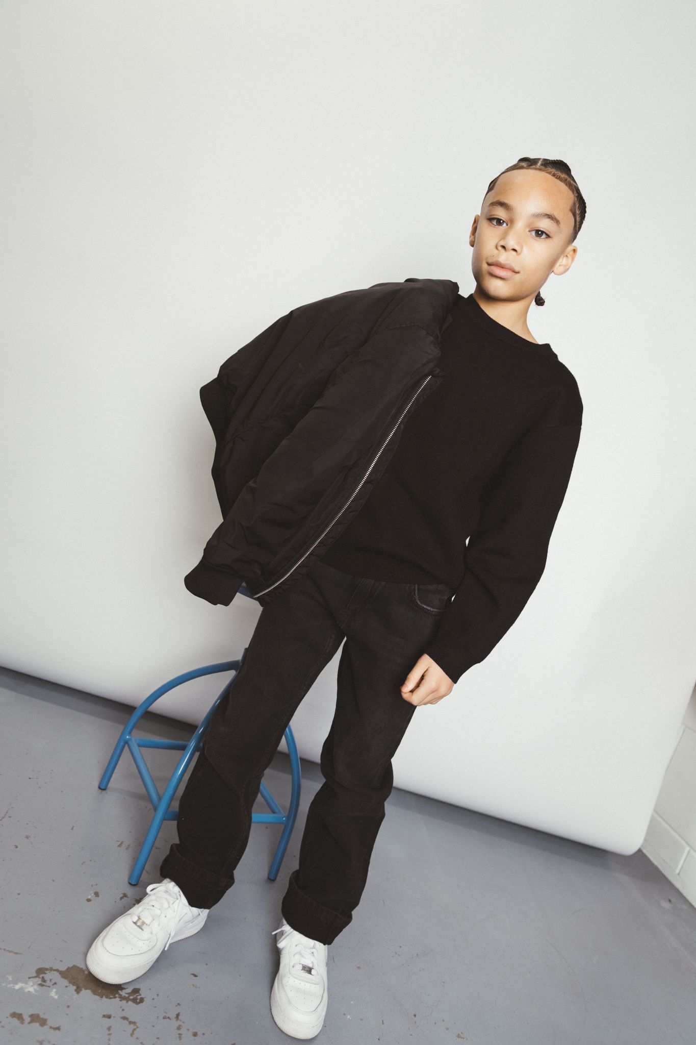 Edin Dors portfolio picture #003