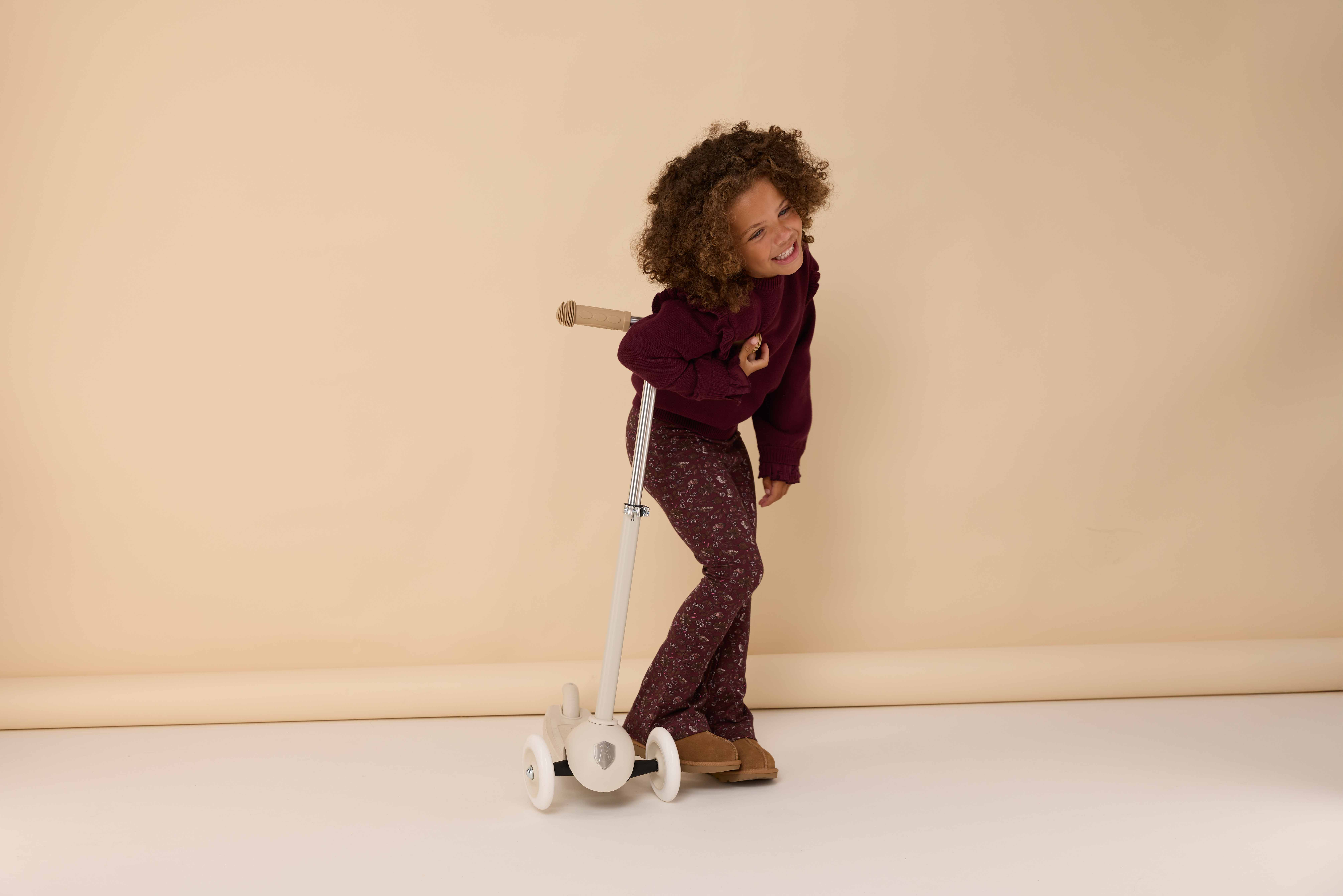 Kidz Management for Omoda item #001