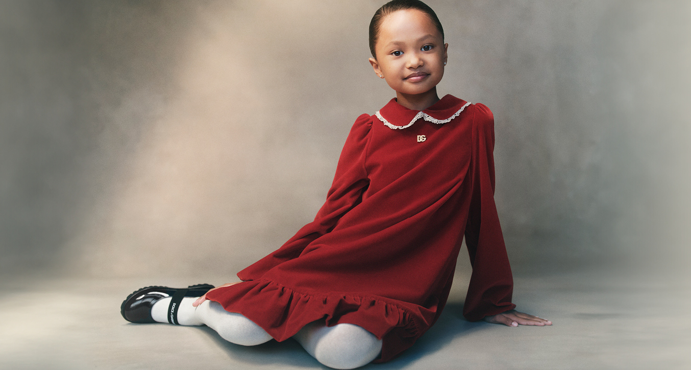 Cassie Simons portfolio picture #001