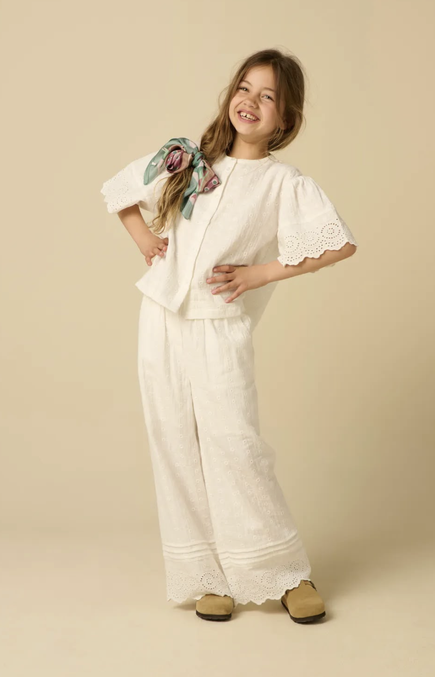 Liv G. portfolio picture #005