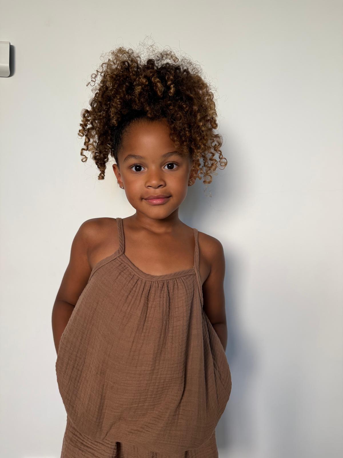 Kayla Abdou portfolio picture #001