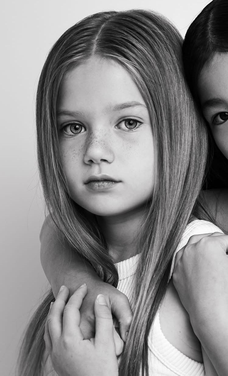 Elin Hoeven portfolio picture #004
