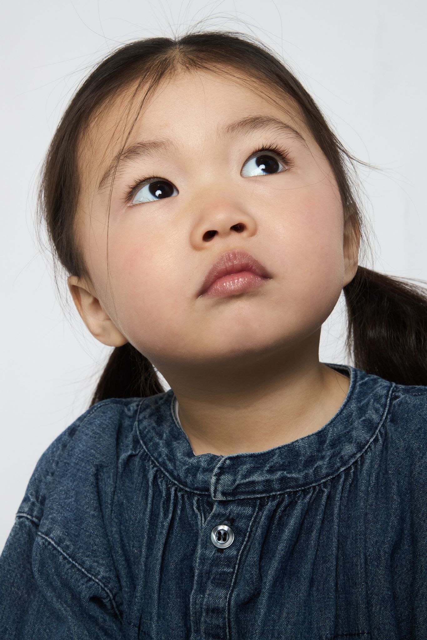 Liv Huang portfolio picture #001