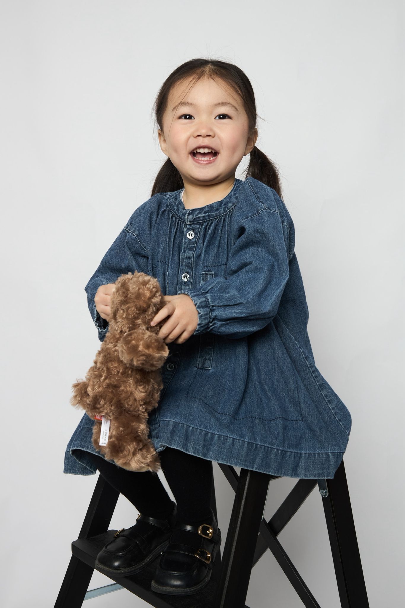Liv Huang portfolio picture #013
