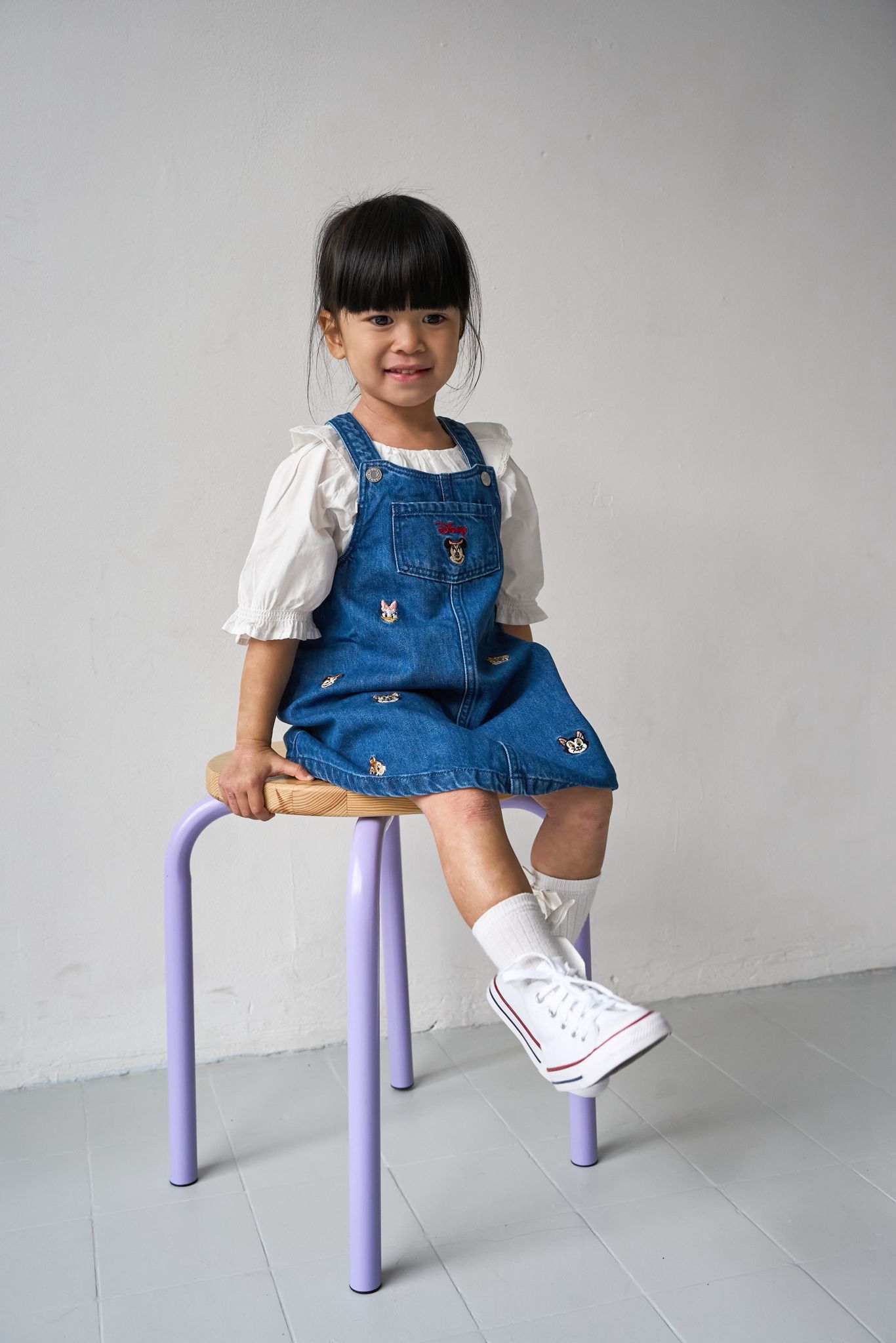 Myna Nguyen portfolio picture #001