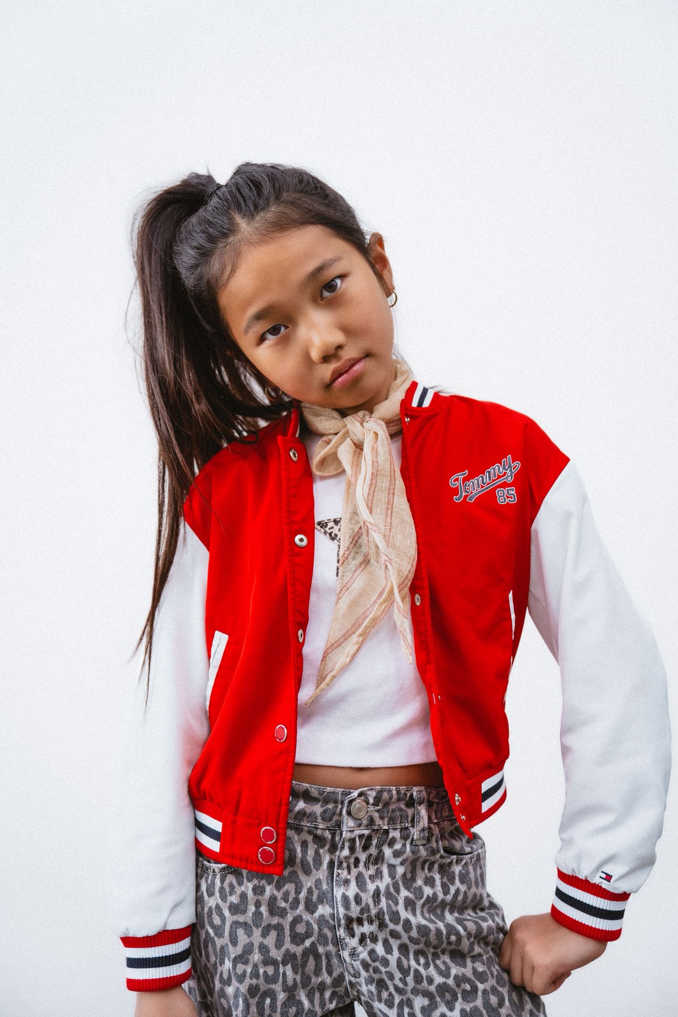 June Hu portfolio picture #006