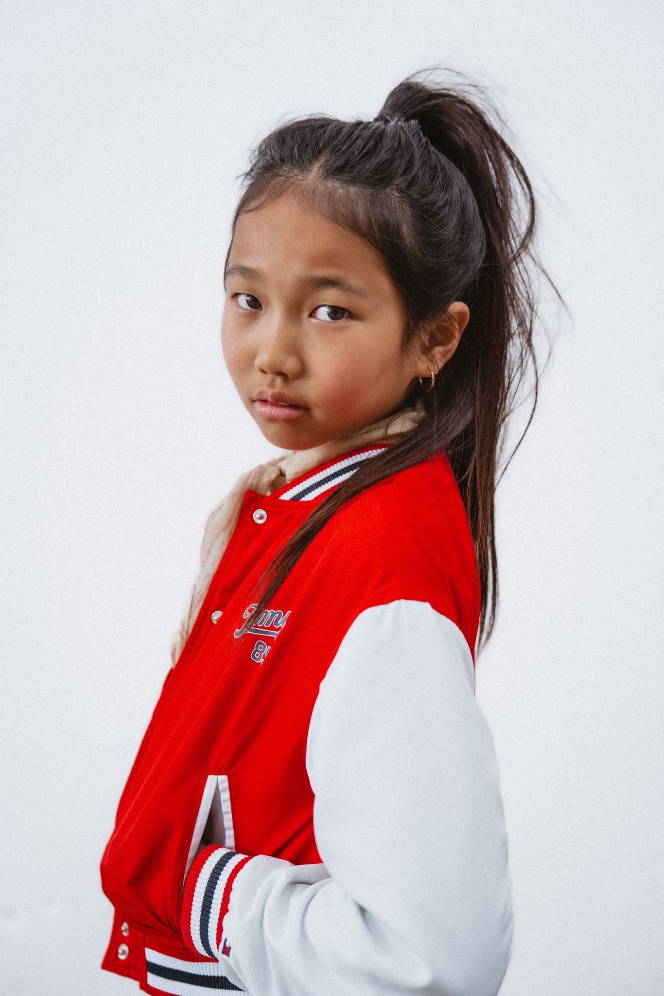 June Hu portfolio picture #002