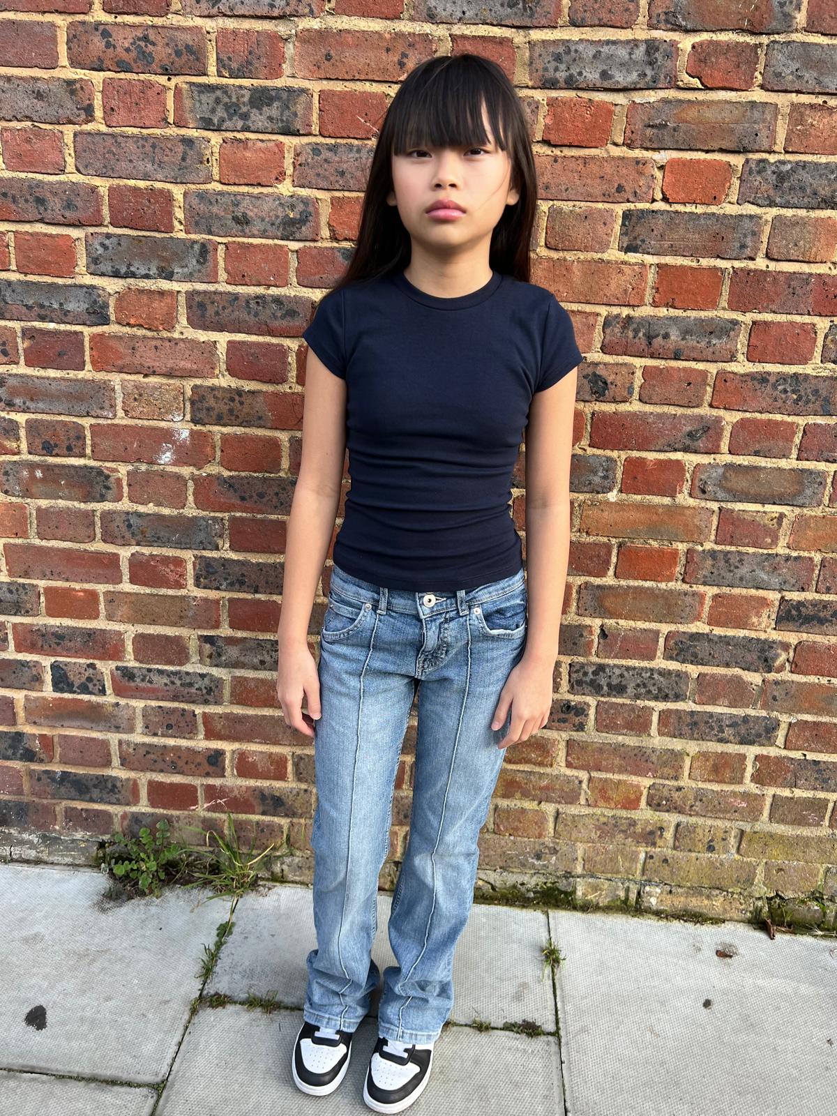 April Hoang  portfolio picture #003