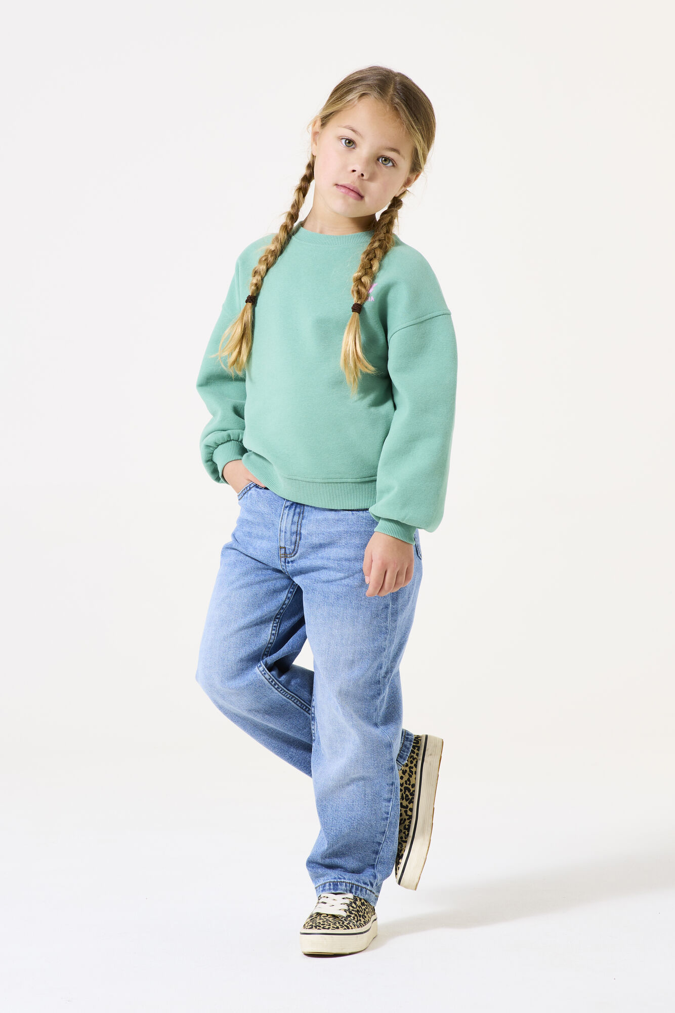 Charlotte Houten portfolio picture #002