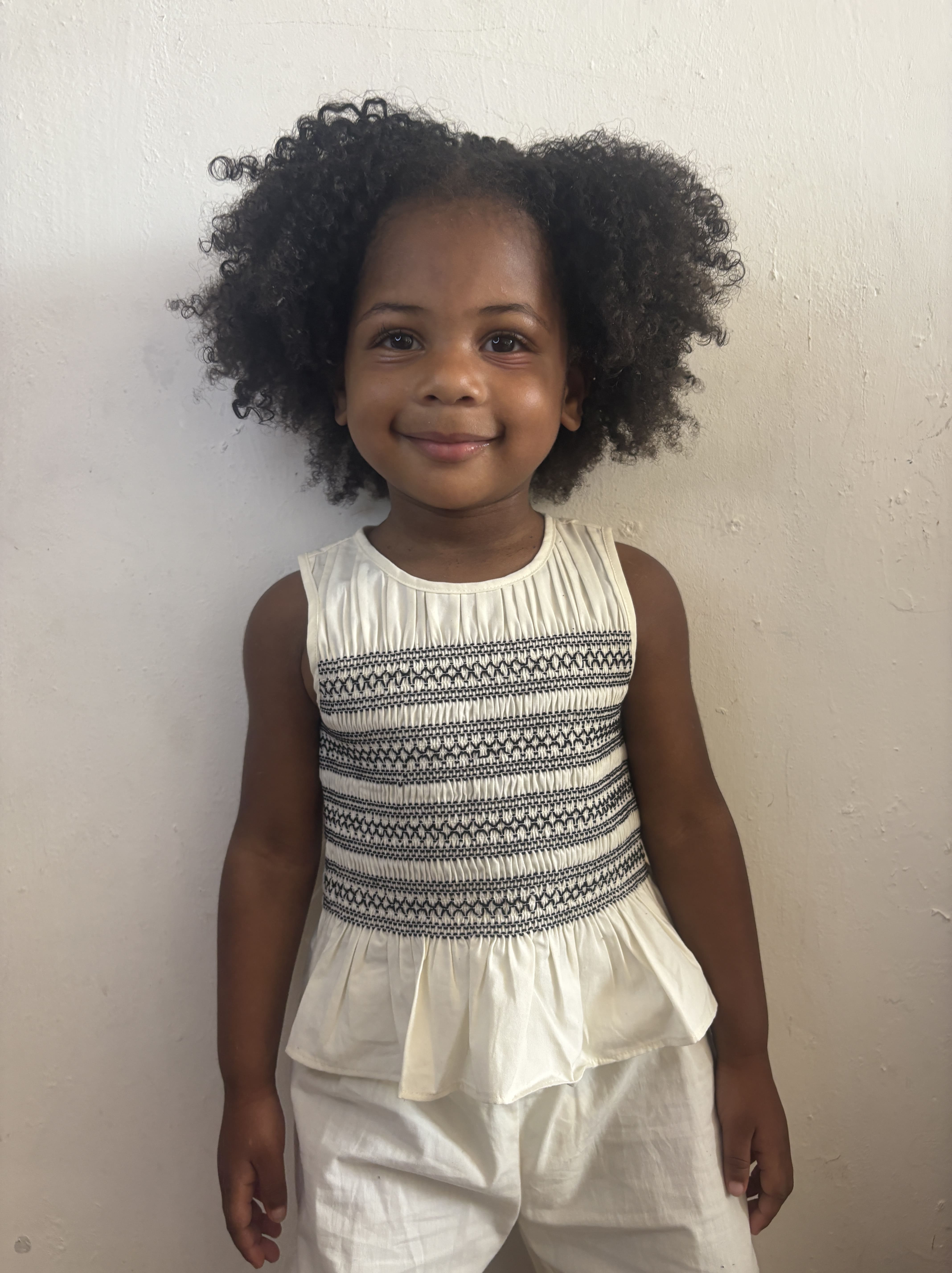 Faleyah Thielman portfolio picture #003