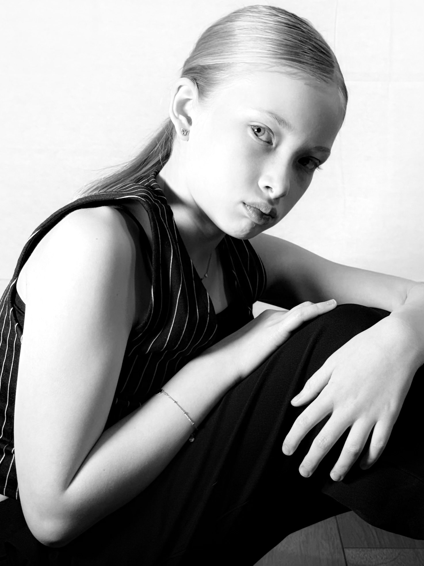 Leila Flohr portfolio picture #002