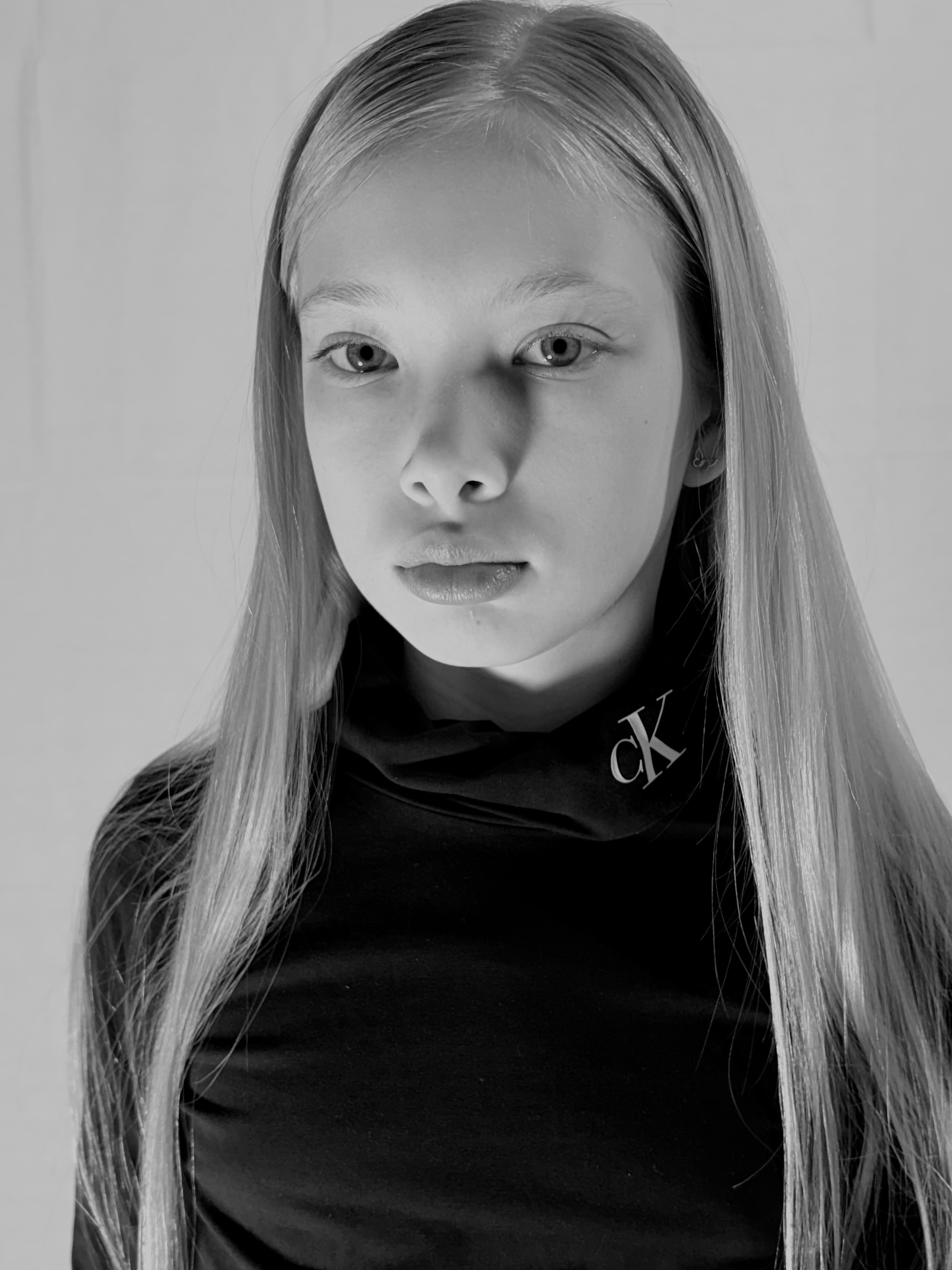 Leila Flohr portfolio picture #005