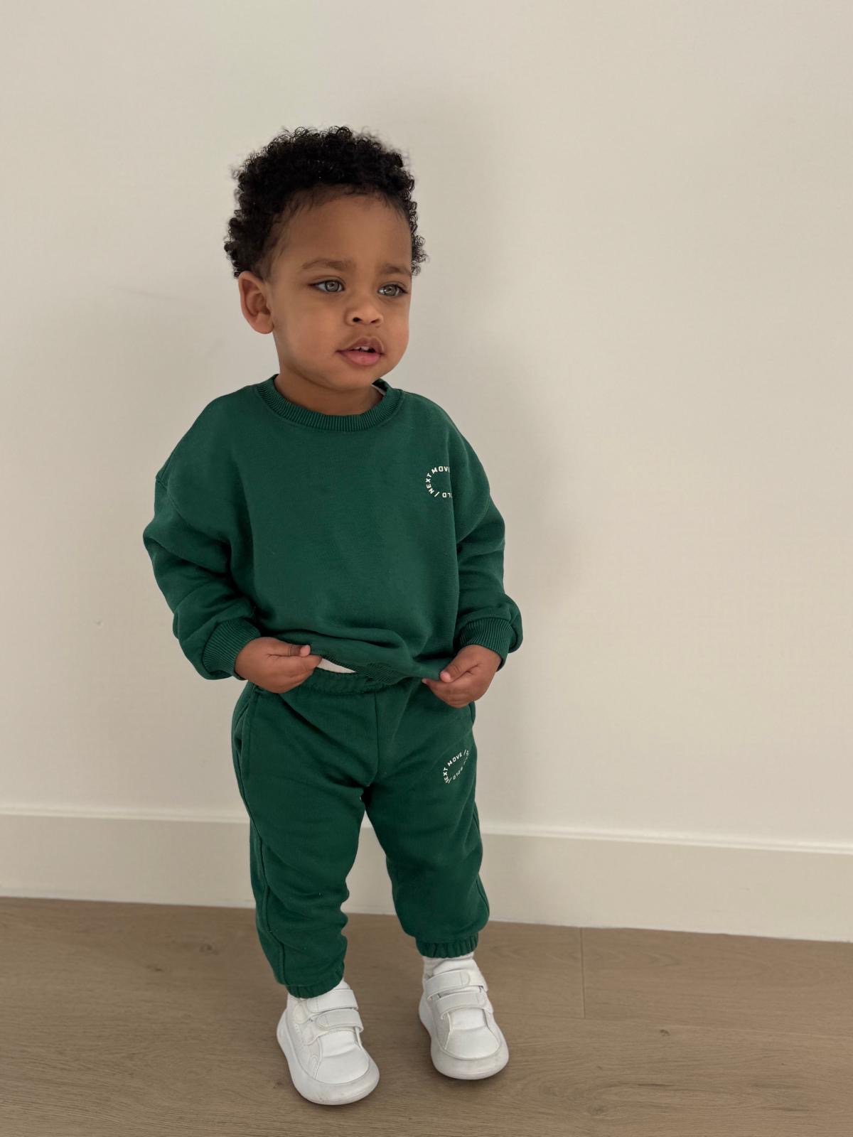 Jezion Hoffman portfolio picture #001