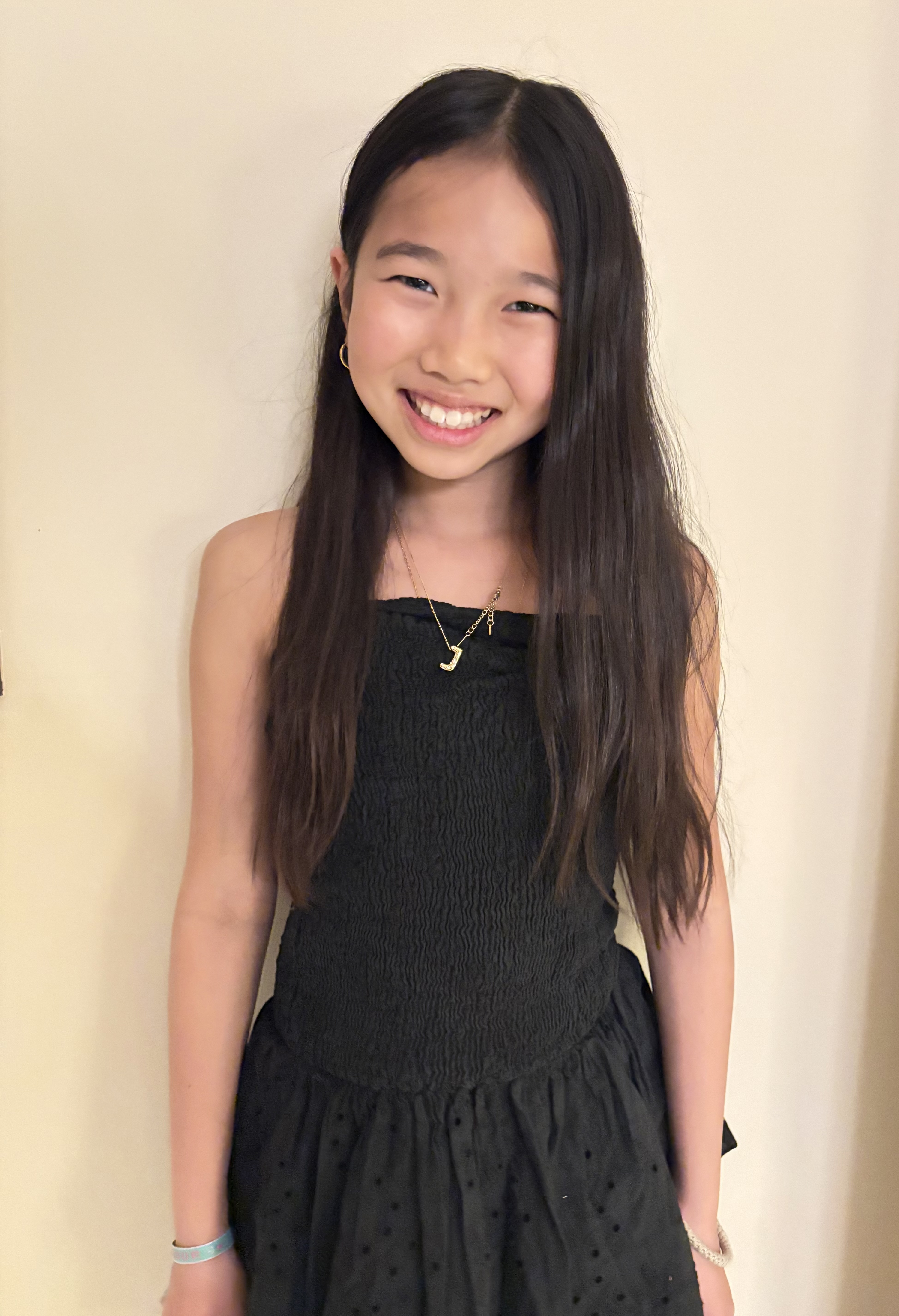 June Hu portfolio picture #006