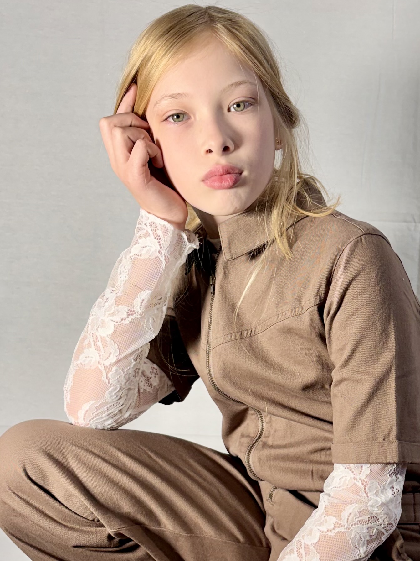 Leila Flohr portfolio picture #007