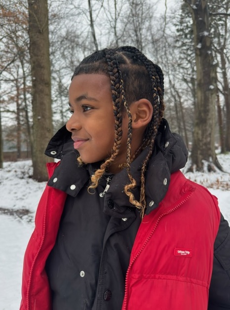 Kenyi Poepon portfolio picture #003