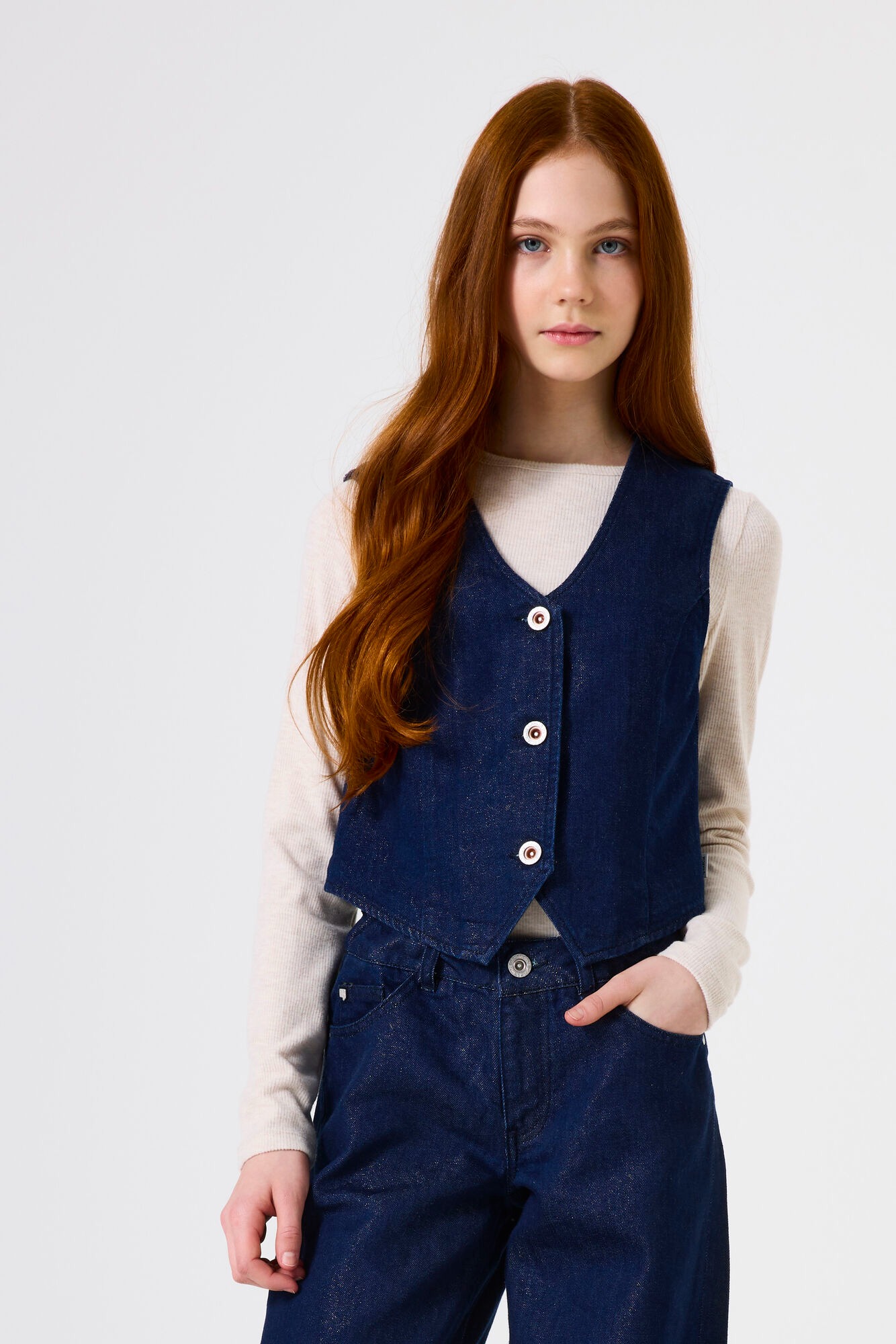 Philomena Lensing portfolio picture #004